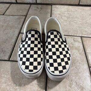 Vans Checkered Platforms, Women’s 6.5